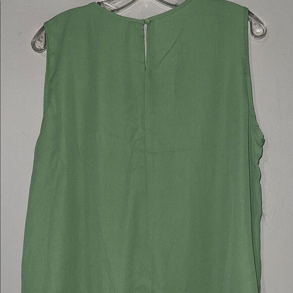 Zac & Rachel Green Pleated Blouse - Picture 9 of 11